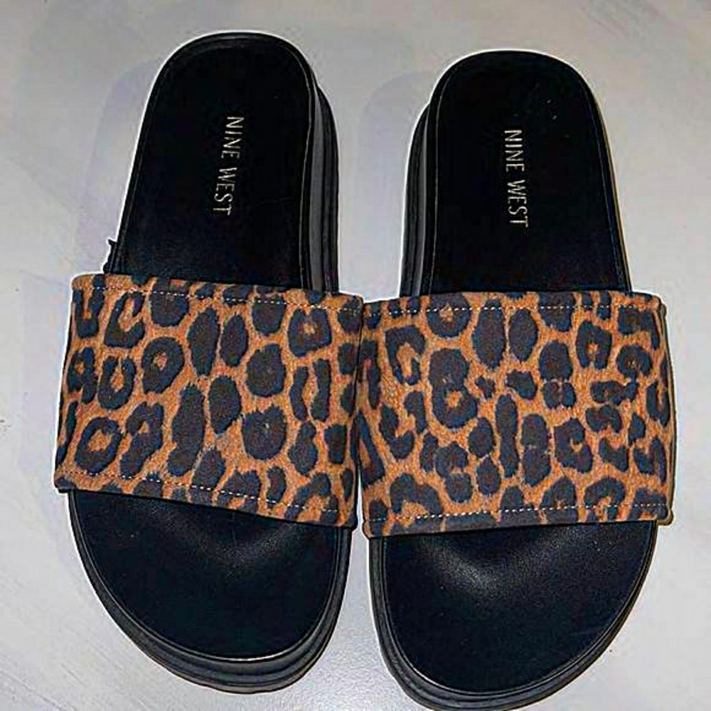 NINE WEST Leopard Slides Womens Size 6.5